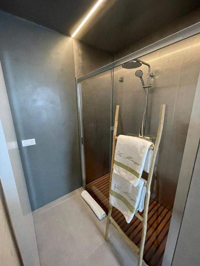 Ferienwohnung La Mirage Desenzano del Garda Exterior foto