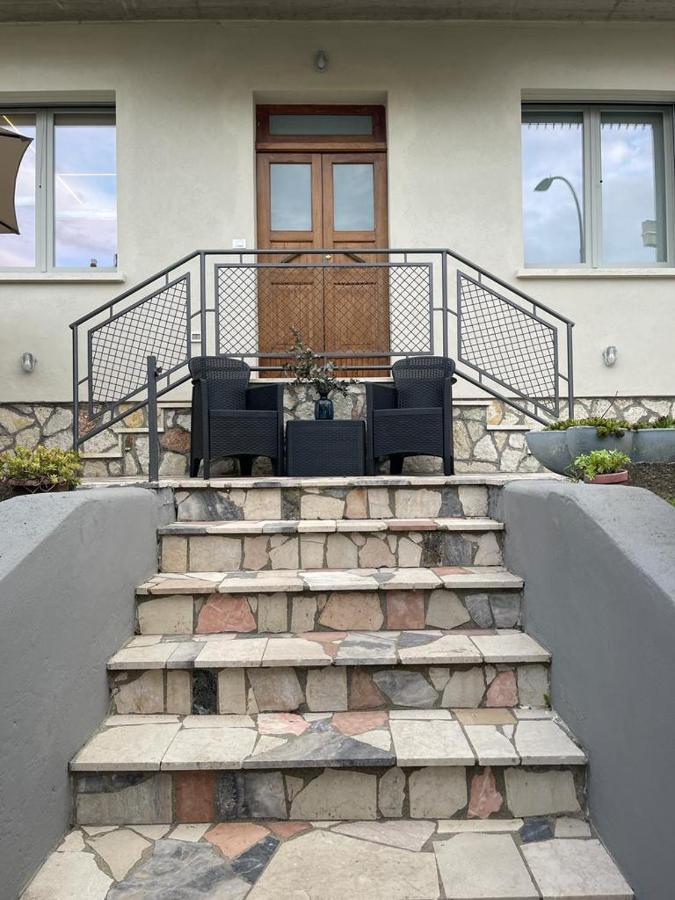 Ferienwohnung La Mirage Desenzano del Garda Exterior foto