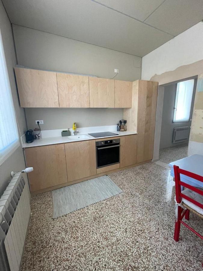 Ferienwohnung La Mirage Desenzano del Garda Exterior foto